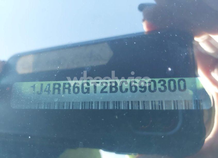 Photo 9 of 2011 Jeep Grand CHEROKEE OVERLAND (VIN 1J4RR6GT2BC690300)