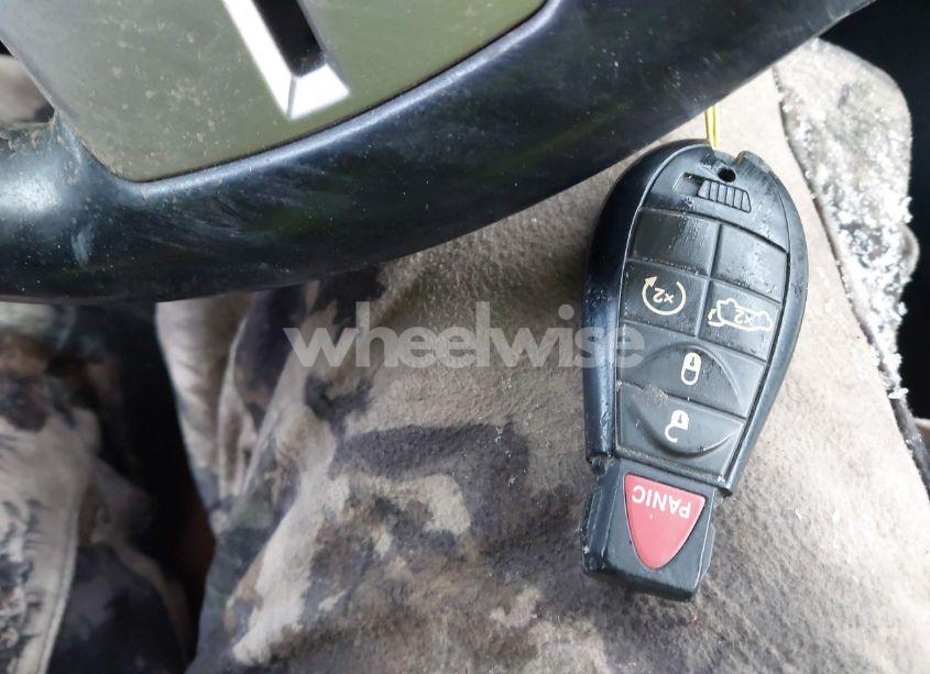 Photo 11 of 2011 Jeep Grand CHEROKEE OVERLAND (VIN 1J4RR6GT3BC726494)