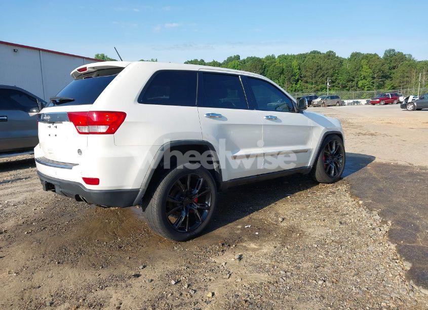 Photo 4 of 2011 Jeep Grand CHEROKEE OVERLAND (VIN 1J4RR6GT4BC690363)