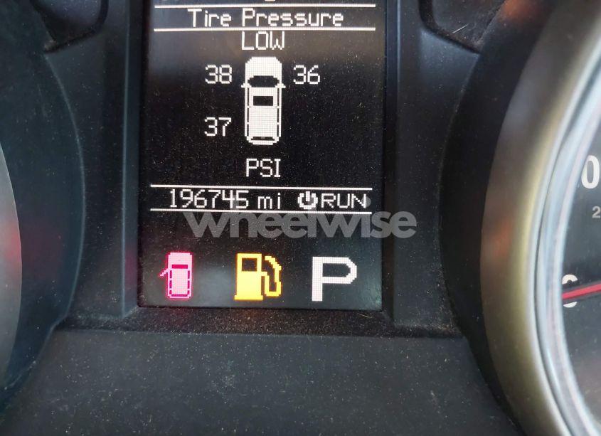 Photo 15 of 2011 Jeep Grand CHEROKEE OVERLAND (VIN 1J4RR6GT7BC701419)