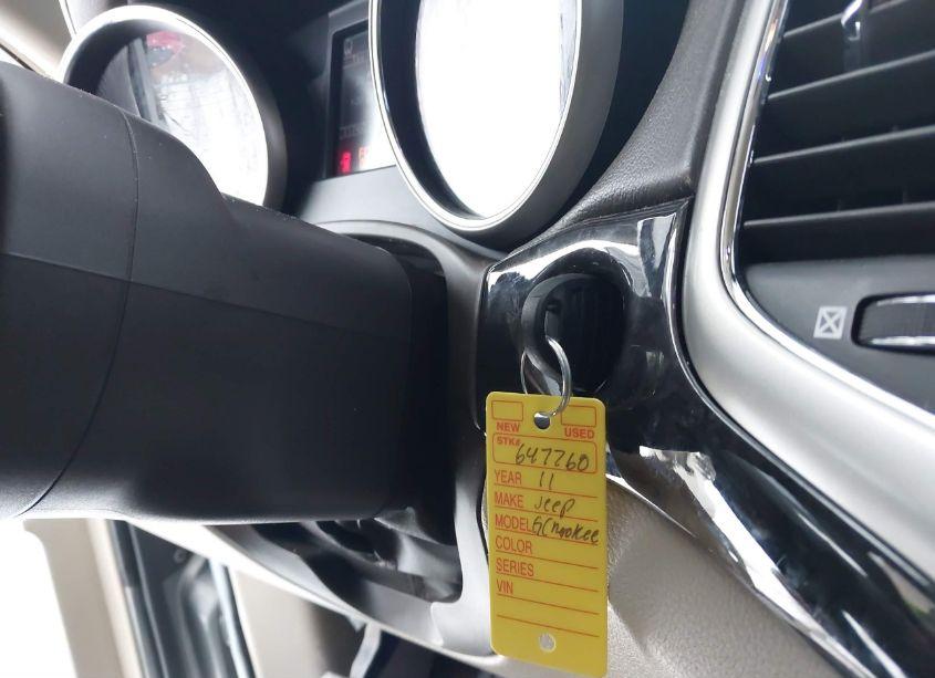 Photo 11 of 2011 Jeep Grand CHEROKEE OVERLAND (VIN 1J4RR6GT8BC647760)