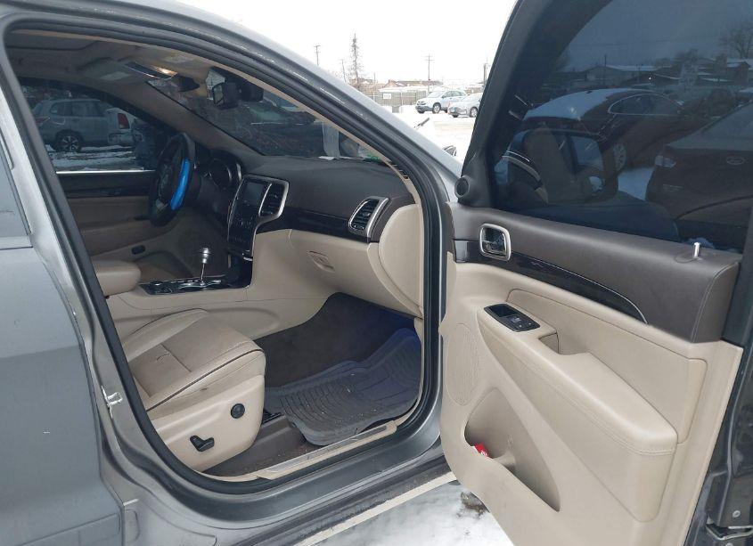 Photo 5 of 2011 Jeep Grand CHEROKEE OVERLAND (VIN 1J4RR6GT8BC647760)