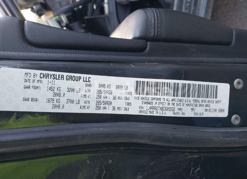 Photo 9 of 2011 Jeep Grand CHEROKEE OVERLAND (VIN 1J4RR6GTXBC605932)