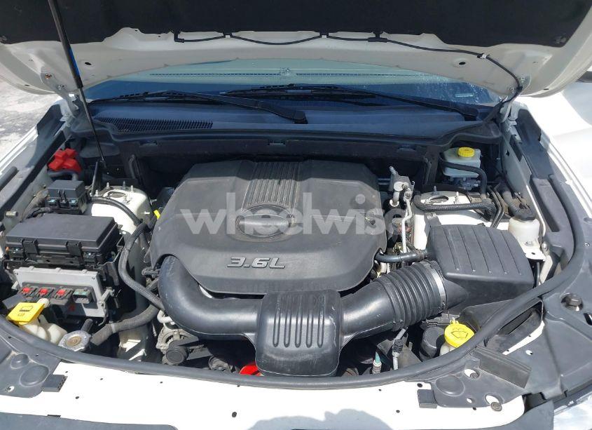 Photo 10 of 2011 Jeep Grand CHEROKEE LAREDO (VIN 1J4RS4GG0BC573388)