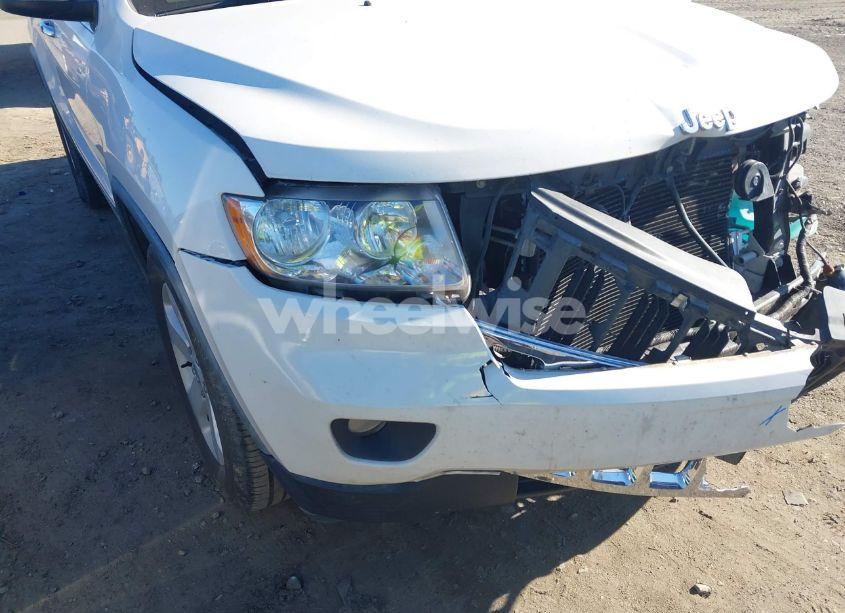 Photo 13 of 2011 Jeep Grand CHEROKEE LAREDO (VIN 1J4RS4GG1BC524247)