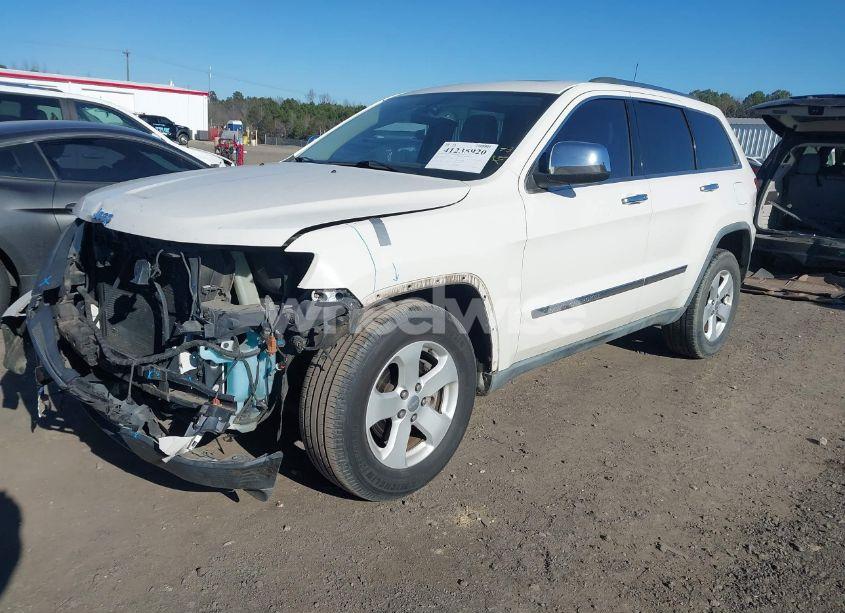Photo 2 of 2011 Jeep Grand CHEROKEE LAREDO (VIN 1J4RS4GG1BC524247)