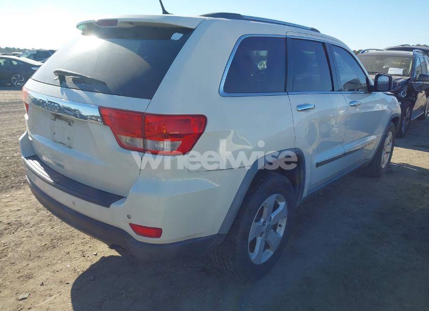 Photo 4 of 2011 Jeep Grand CHEROKEE LAREDO (VIN 1J4RS4GG1BC524247)