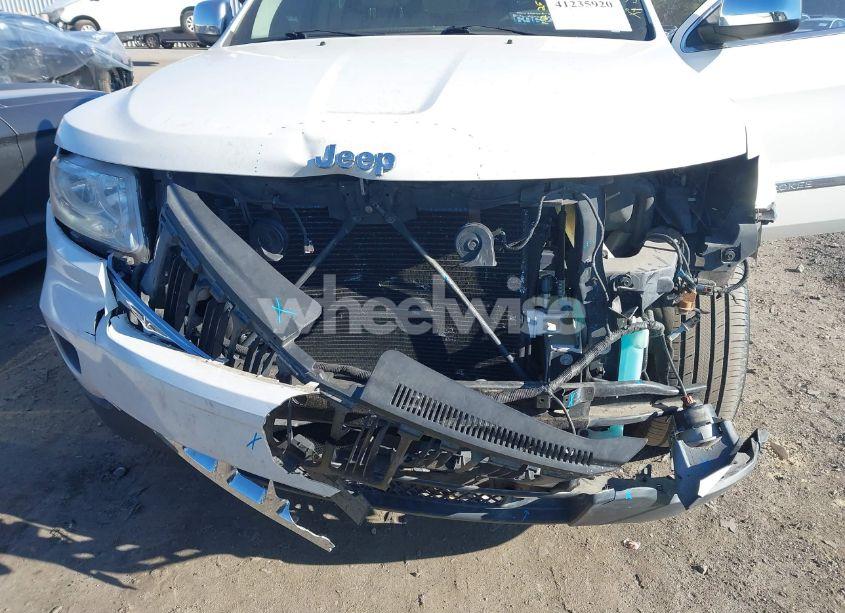 Photo 6 of 2011 Jeep Grand CHEROKEE LAREDO (VIN 1J4RS4GG1BC524247)