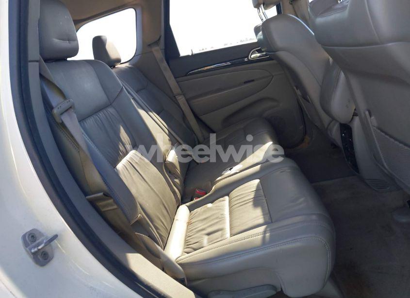Photo 8 of 2011 Jeep Grand CHEROKEE LAREDO (VIN 1J4RS4GG1BC524247)