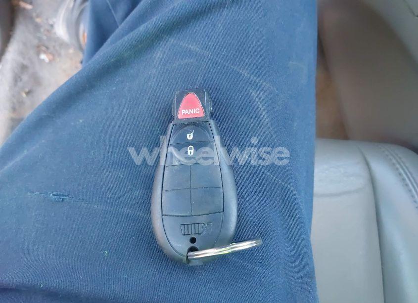 Photo 11 of 2011 Jeep Grand CHEROKEE LAREDO (VIN 1J4RS4GG1BC537385)