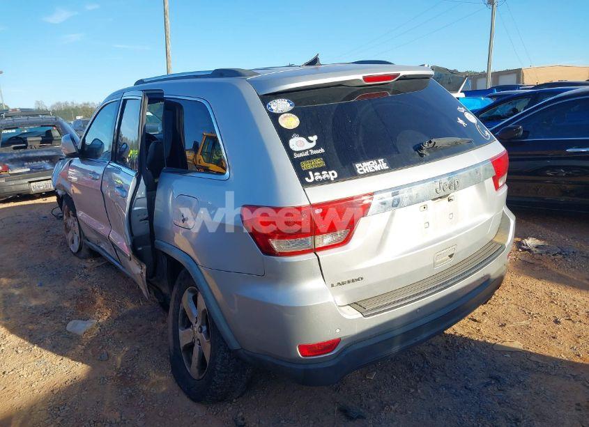 Photo 3 of 2011 Jeep Grand CHEROKEE LAREDO (VIN 1J4RS4GG1BC537385)
