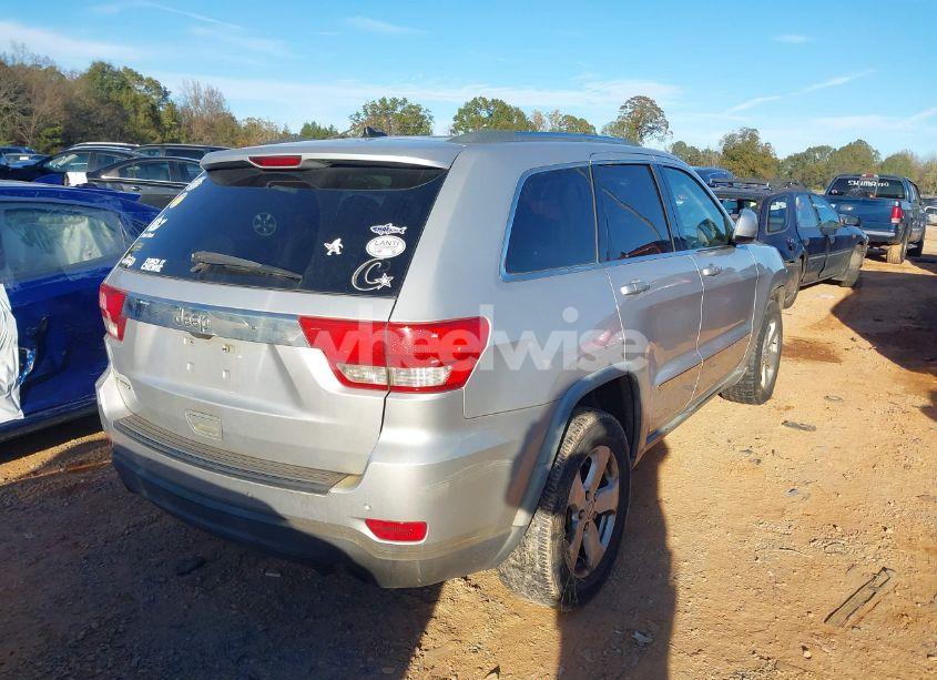 Photo 4 of 2011 Jeep Grand CHEROKEE LAREDO (VIN 1J4RS4GG1BC537385)