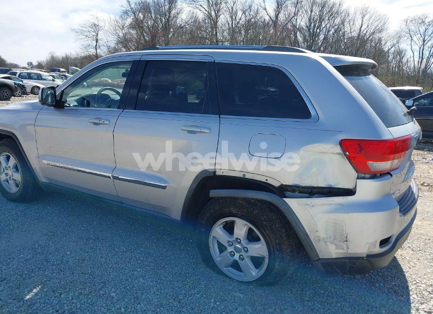 Photo 14 of 2011 Jeep Grand CHEROKEE LAREDO (VIN 1J4RS4GG2BC518022)