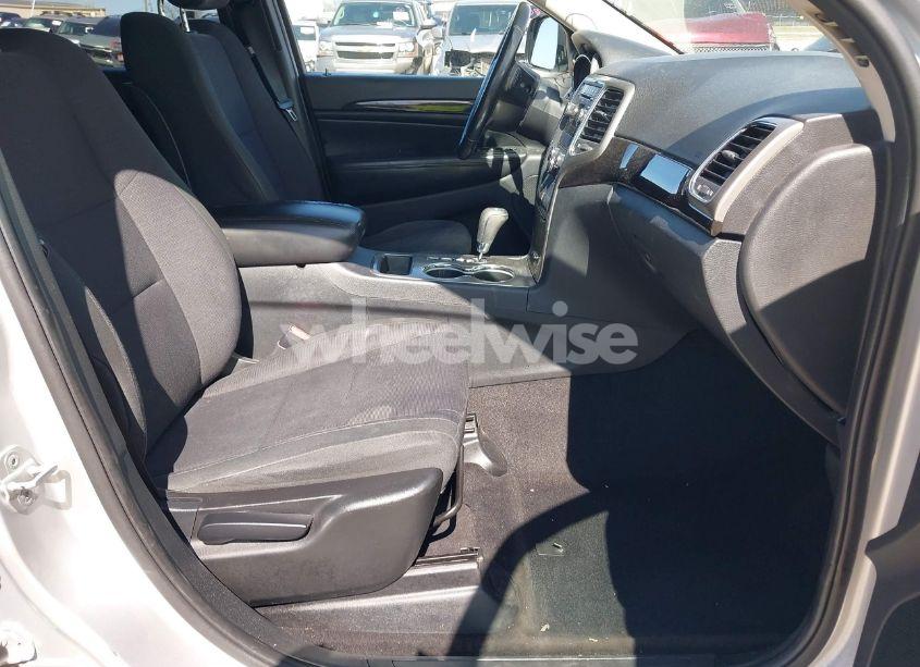 Photo 5 of 2011 Jeep Grand CHEROKEE LAREDO (VIN 1J4RS4GG2BC518022)