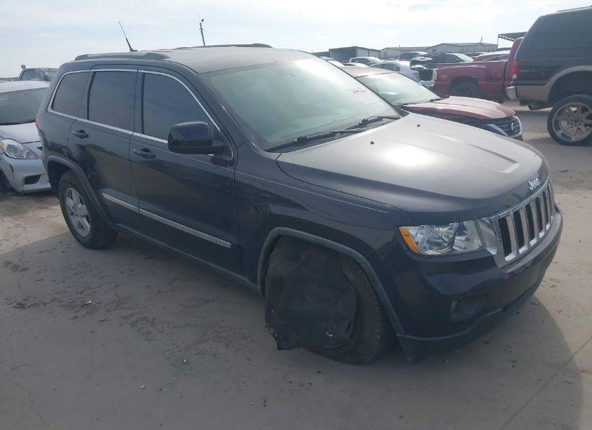2011 Jeep Grand CHEROKEE LAREDO (VIN 1J4RS4GG3BC531877) main photo