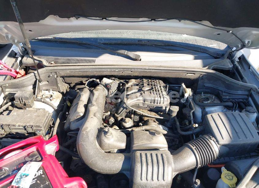 Photo 10 of 2011 Jeep Grand CHEROKEE LAREDO (VIN 1J4RS4GG3BC557184)