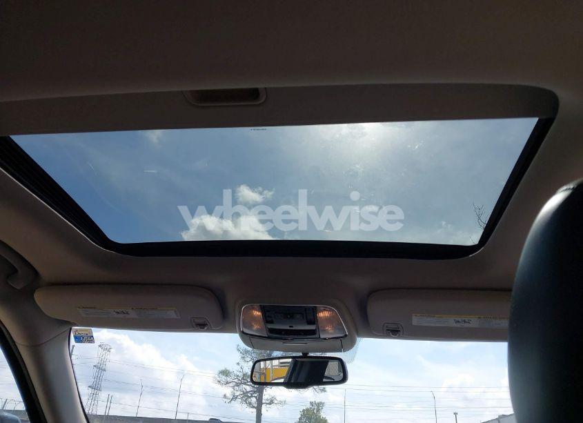 Photo 6 of 2011 Jeep Grand CHEROKEE LAREDO (VIN 1J4RS4GG4BC597645)