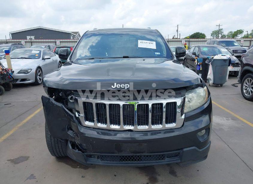 Photo 12 of 2011 Jeep Grand CHEROKEE LAREDO (VIN 1J4RS4GG4BC611852)