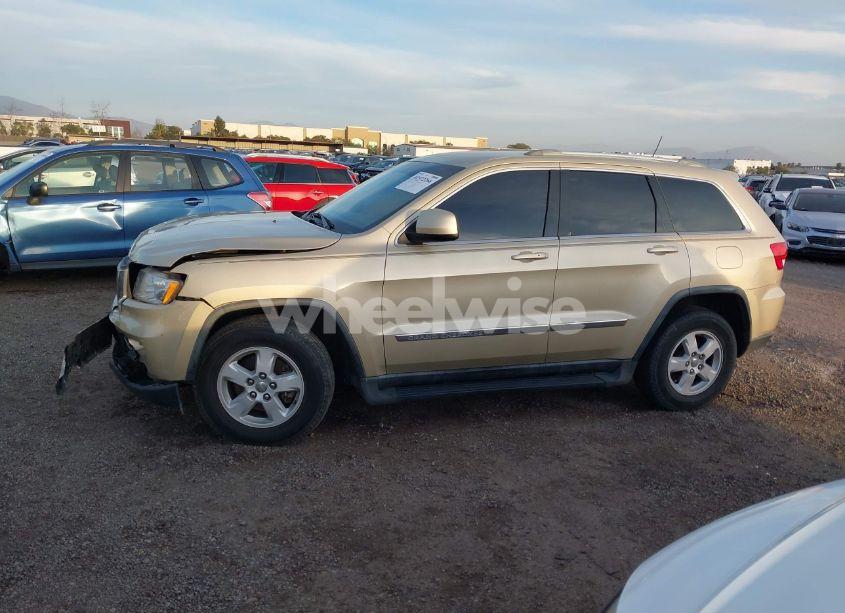 Photo 14 of 2011 Jeep Grand CHEROKEE LAREDO (VIN 1J4RS4GG4BC658119)