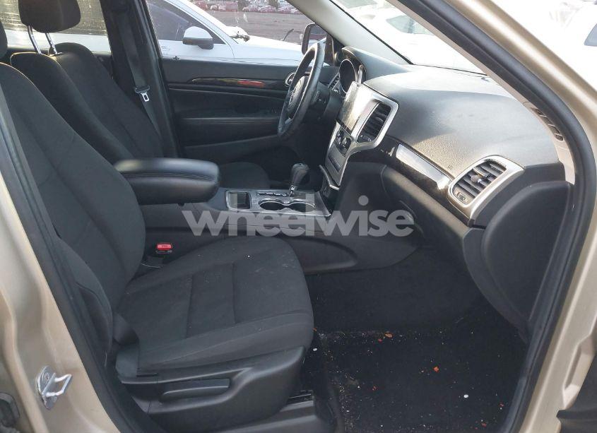 Photo 5 of 2011 Jeep Grand CHEROKEE LAREDO (VIN 1J4RS4GG4BC658119)