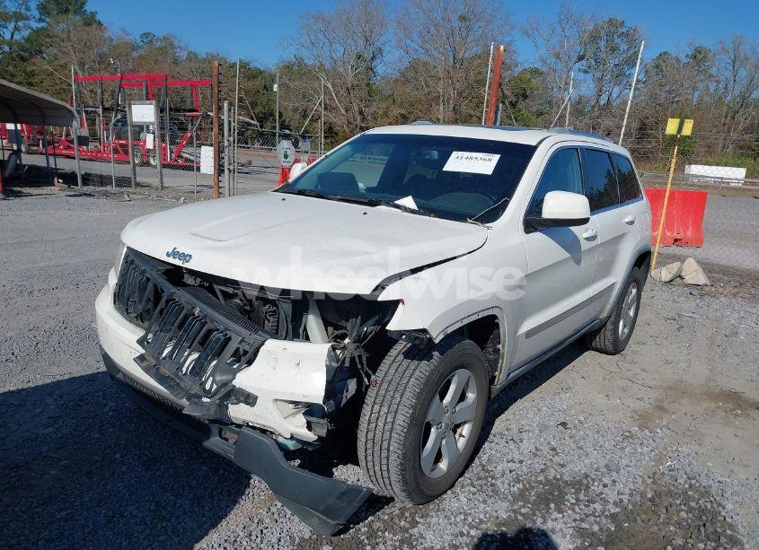 Photo 2 of 2011 Jeep Grand CHEROKEE LAREDO (VIN 1J4RS4GG4BC704113)