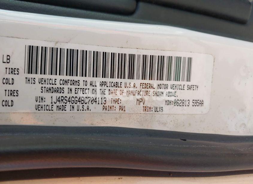 Photo 9 of 2011 Jeep Grand CHEROKEE LAREDO (VIN 1J4RS4GG4BC704113)