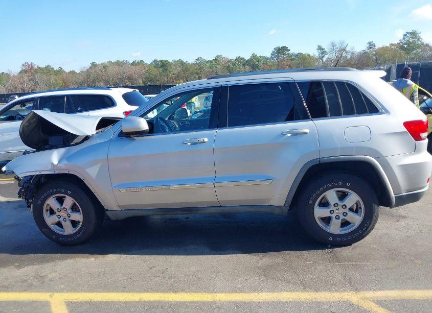 Photo 15 of 2011 Jeep Grand CHEROKEE LAREDO (VIN 1J4RS4GG5BC513770)