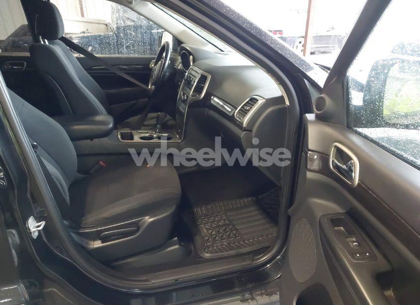 Photo 5 of 2011 Jeep Grand CHEROKEE LAREDO (VIN 1J4RS4GG7BC503273)