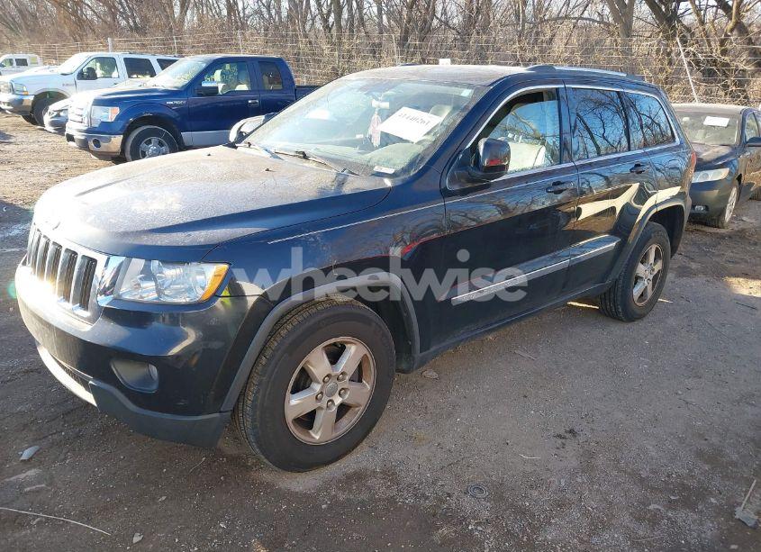 Photo 2 of 2011 Jeep Grand CHEROKEE LAREDO (VIN 1J4RS4GG7BC505783)