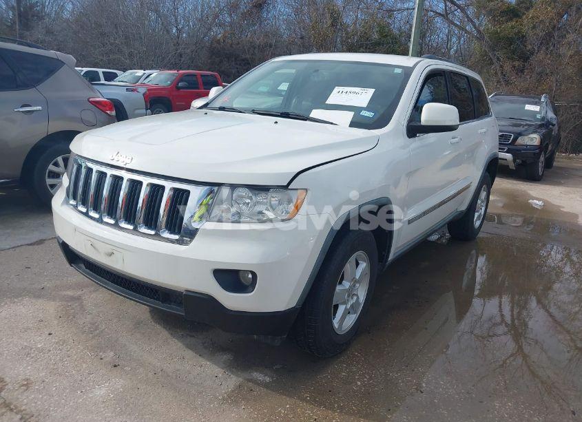 Photo 2 of 2011 Jeep Grand CHEROKEE LAREDO (VIN 1J4RS4GG7BC626538)