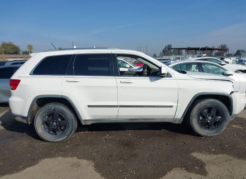 Photo 14 of 2011 Jeep Grand CHEROKEE LAREDO (VIN 1J4RS4GG8BC568696)