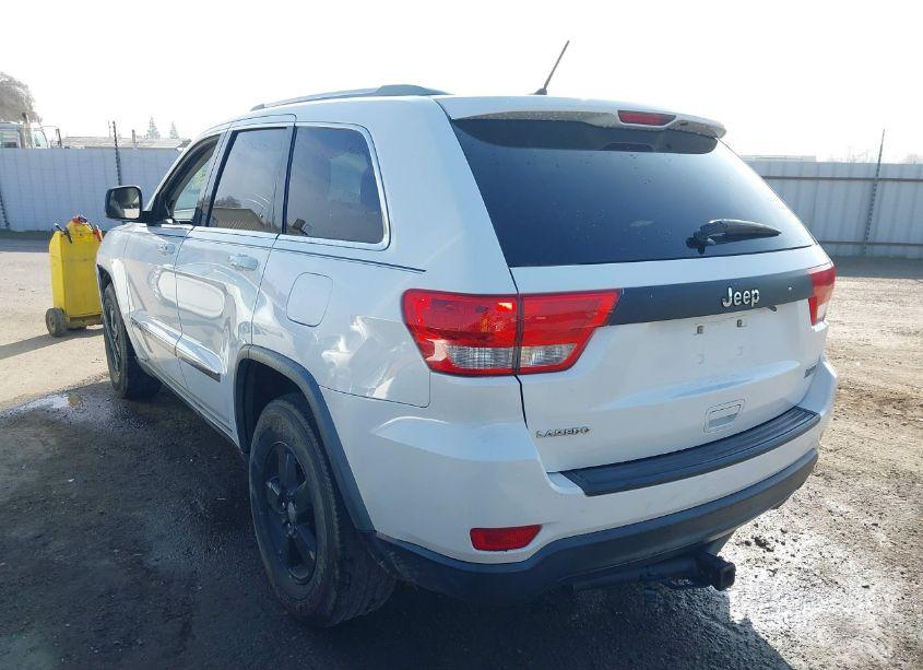 Photo 3 of 2011 Jeep Grand CHEROKEE LAREDO (VIN 1J4RS4GG8BC568696)