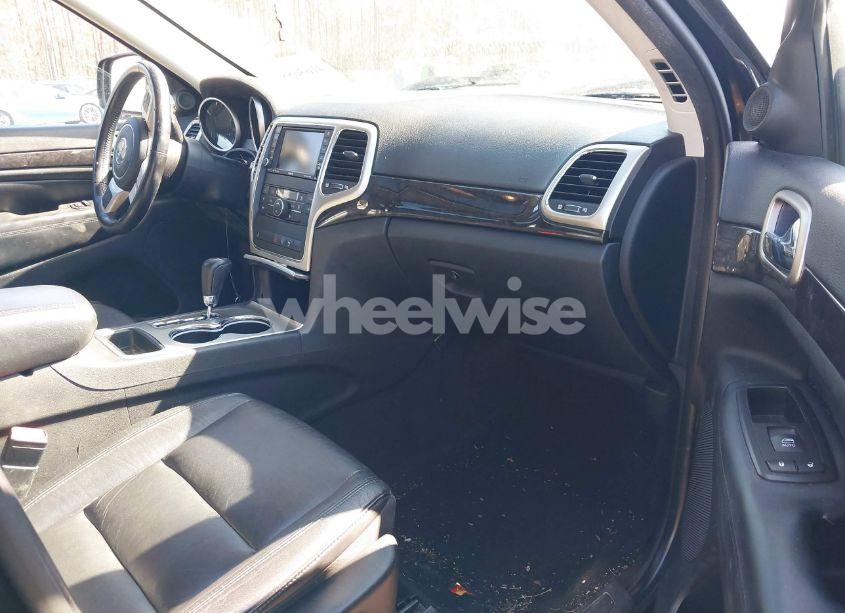 Photo 5 of 2011 Jeep Grand CHEROKEE LAREDO (VIN 1J4RS4GG8BC611370)