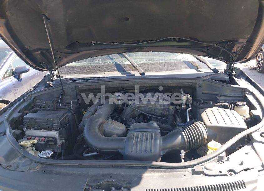 Photo 10 of 2011 Jeep Grand CHEROKEE LAREDO (VIN 1J4RS4GG9BC532158)