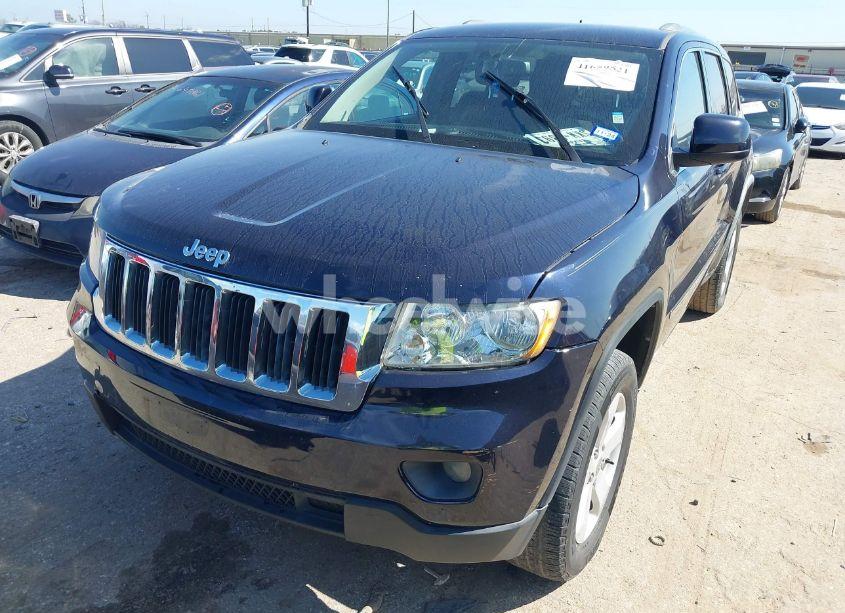 Photo 2 of 2011 Jeep Grand CHEROKEE LAREDO (VIN 1J4RS4GG9BC532158)