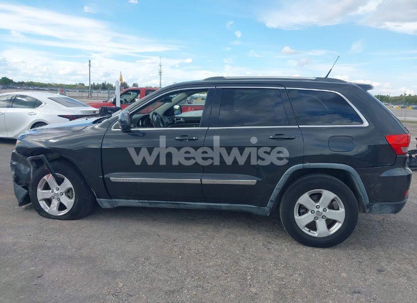 Photo 14 of 2011 Jeep Grand CHEROKEE LAREDO (VIN 1J4RS4GGXBC535215)