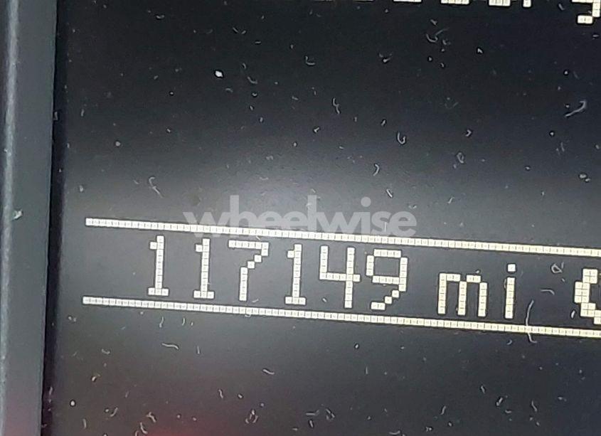 Photo 15 of 2011 Jeep Grand CHEROKEE LAREDO (VIN 1J4RS4GGXBC535215)