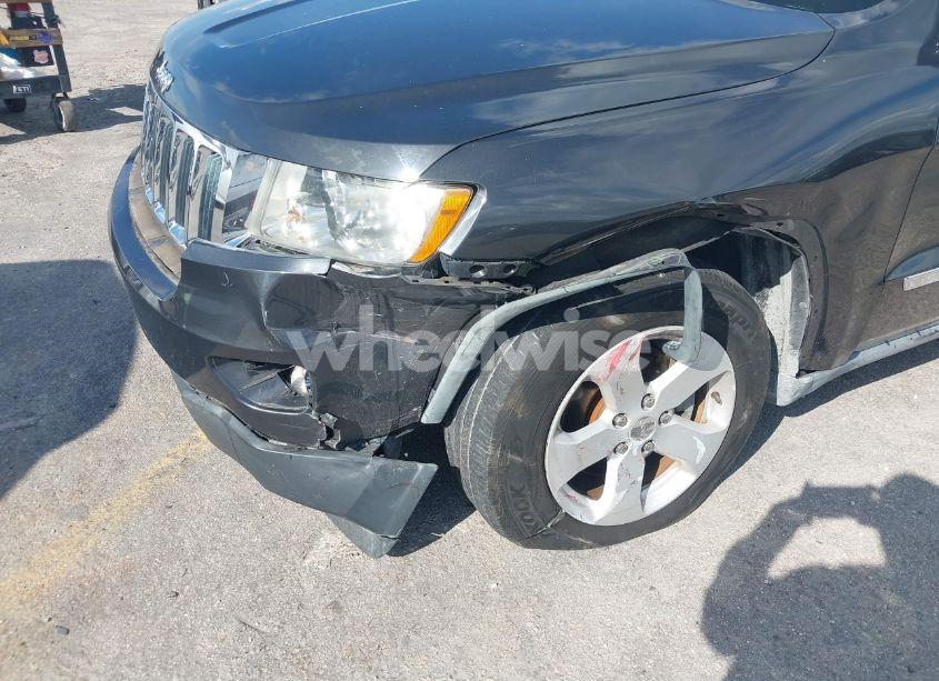 Photo 6 of 2011 Jeep Grand CHEROKEE LAREDO (VIN 1J4RS4GGXBC535215)