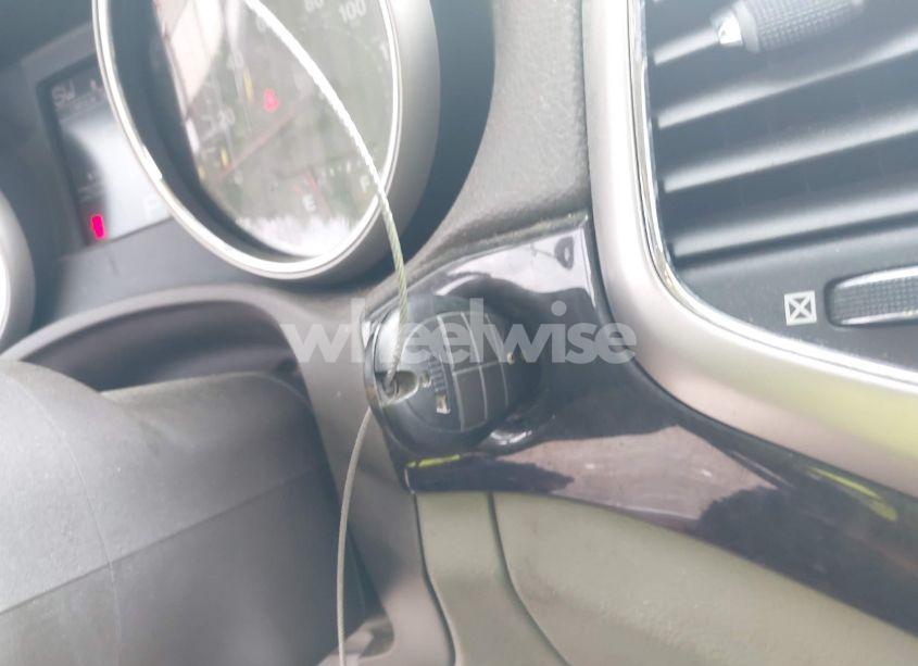 Photo 11 of 2011 Jeep Grand CHEROKEE LAREDO (VIN 1J4RS4GGXBC564035)