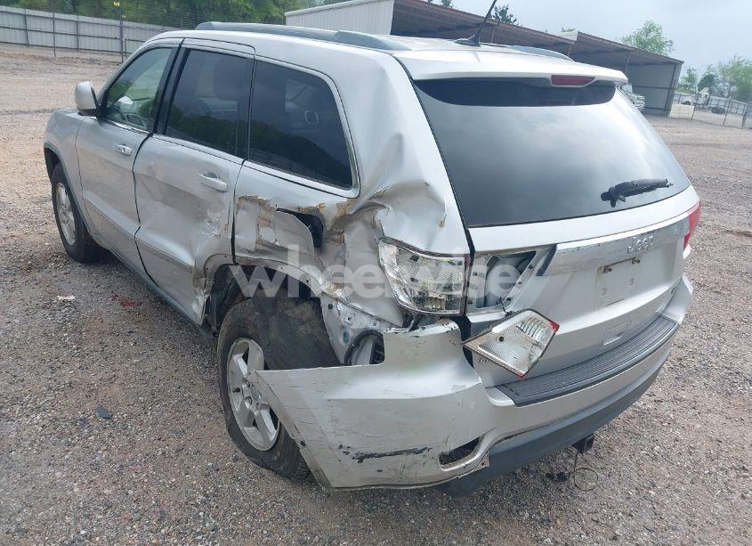 Photo 12 of 2011 Jeep Grand CHEROKEE LAREDO (VIN 1J4RS4GGXBC564035)