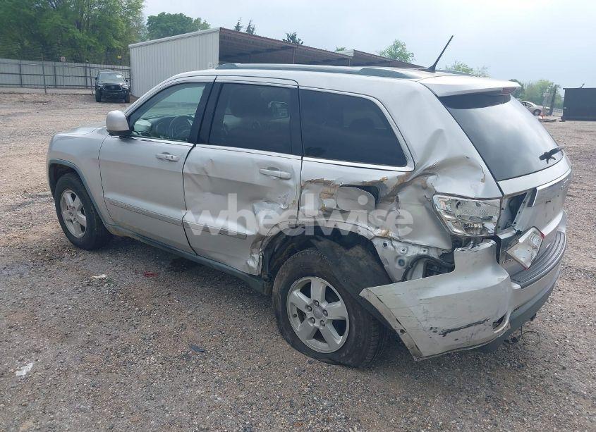 Photo 3 of 2011 Jeep Grand CHEROKEE LAREDO (VIN 1J4RS4GGXBC564035)