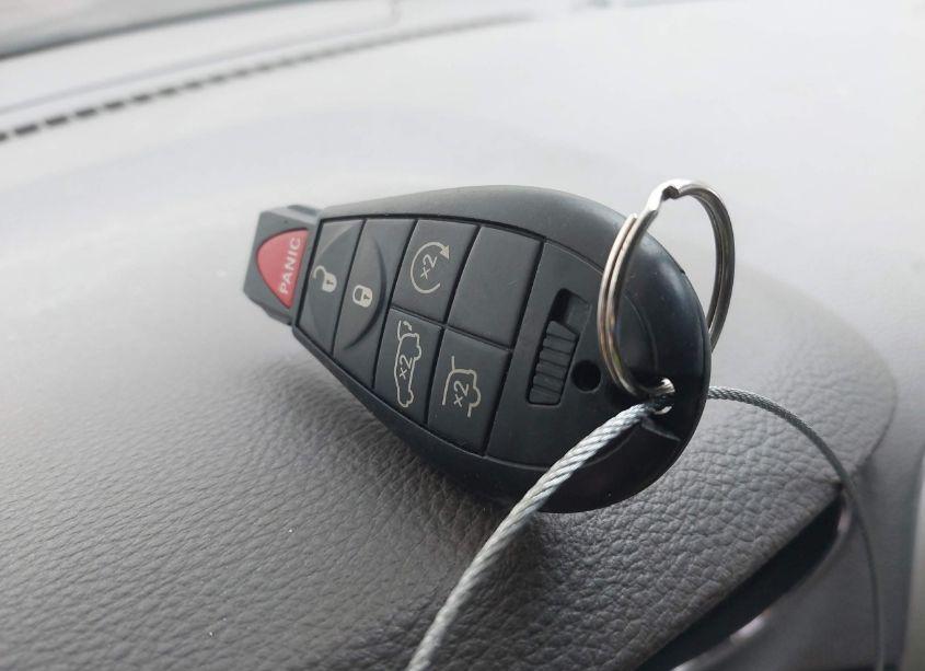 Photo 11 of 2011 Jeep Grand CHEROKEE LAREDO (VIN 1J4RS4GGXBC564388)