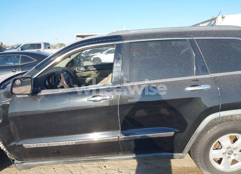 Photo 14 of 2011 Jeep Grand CHEROKEE LAREDO (VIN 1J4RS4GGXBC579697)