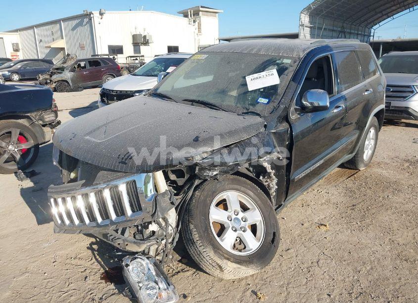 Photo 2 of 2011 Jeep Grand CHEROKEE LAREDO (VIN 1J4RS4GGXBC579697)