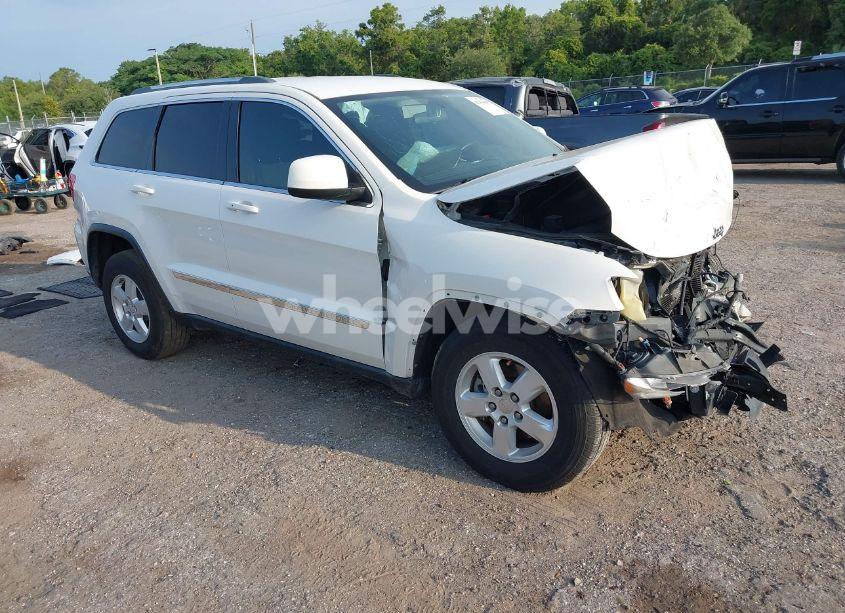 2011 Jeep Grand CHEROKEE LAREDO (VIN 1J4RS4GGXBC591946) main photo