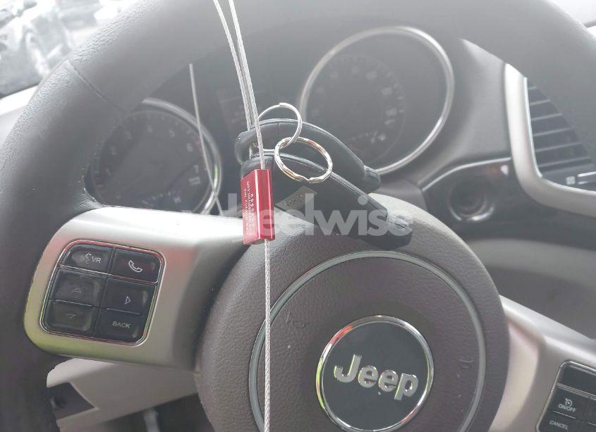 Photo 11 of 2011 Jeep Grand CHEROKEE LAREDO (VIN 1J4RS4GT7BC504680)
