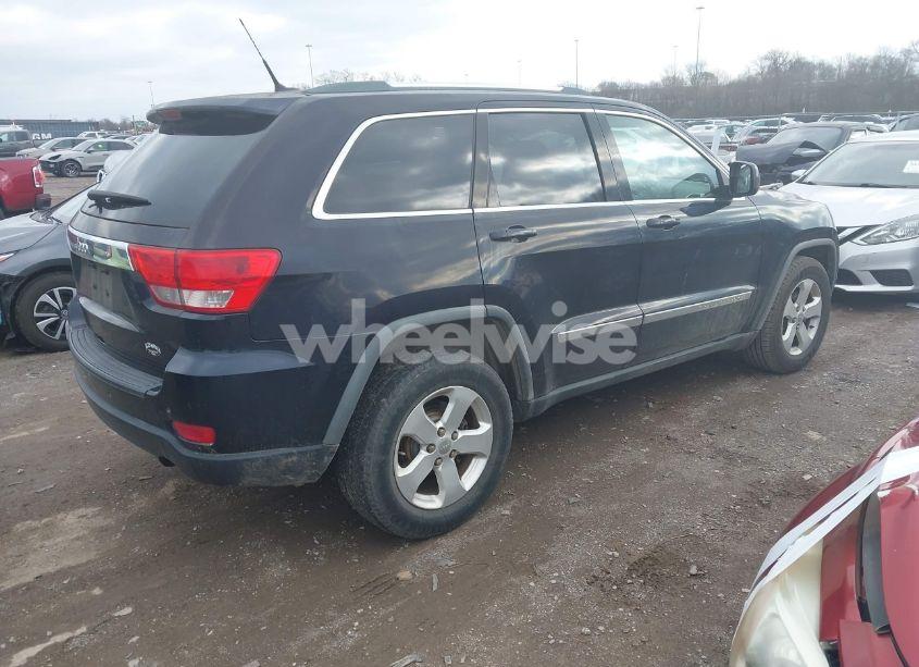 Photo 4 of 2011 Jeep Grand CHEROKEE LAREDO (VIN 1J4RS4GT7BC504680)