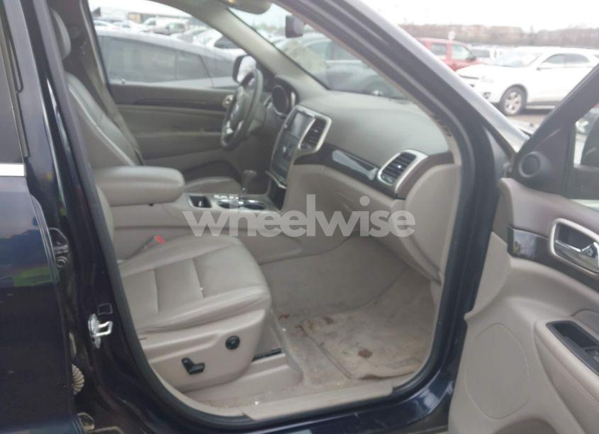 Photo 5 of 2011 Jeep Grand CHEROKEE LAREDO (VIN 1J4RS4GT7BC504680)