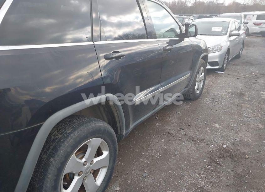 Photo 6 of 2011 Jeep Grand CHEROKEE LAREDO (VIN 1J4RS4GT7BC504680)