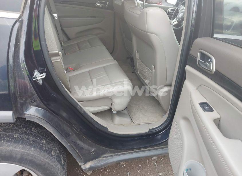 Photo 8 of 2011 Jeep Grand CHEROKEE LAREDO (VIN 1J4RS4GT7BC504680)